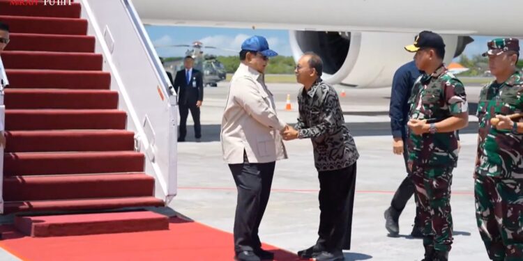 Tiba di Bali, Presiden Prabowo Tinjau Lokasi Banjir