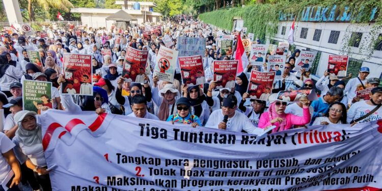 Warga Jakarta Timur Gelar Apel Siaga dan Senam Sehat, Tolak Kericuhan dan Dukung Program Presiden Prabowo