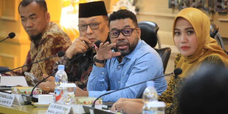 Komite III DPD RI Dorong Penguatan Perlindungan Konsumen di Era Digital