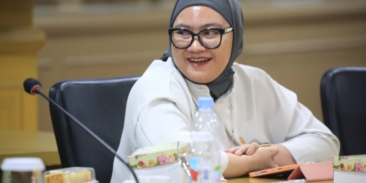 Kesalahan Data Sebabkan Bantuan Salah Sasaran, Senator Agita Minta Perbaiki Akurasi Data