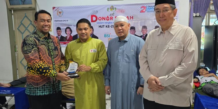 Senator Peduli: DPD RI Ajak Masyarakat Ikut Donor Darah Serentak di Seluruh Indonesia