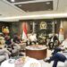 Mensesneg dan Seskab Hadiri Rapat Kerja Bersama Pimpinan DPR Bahas Kebijakan Hukum, Keamanan, dan Evaluasi APBN 2025