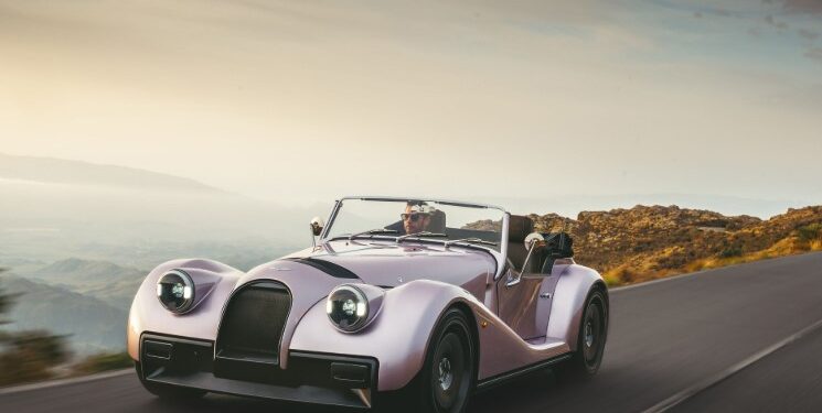Morgan SuperSport Turbo: Mobil Retro Inggris yang Siap Bikin Kamu Nengok Dua Kali