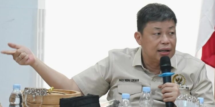 DPR Dorong Hilirisasi Kratom dan Gambir, Alex Indra Lukman Ingatkan Potensi Besar Indonesia
