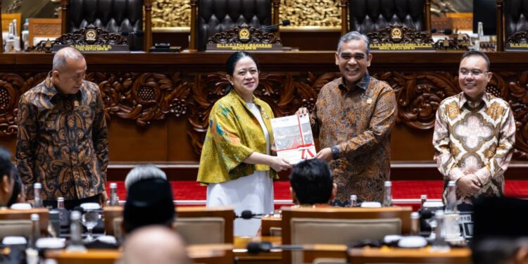 DPR Telurkan 16 UU dan Terima Ribuan Pengaduan Dalam Setahun, Masalah Hukum Mendominasi