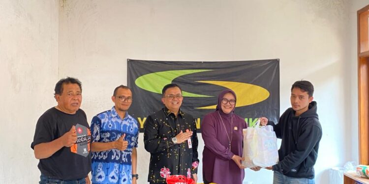 Serentak Se-Indonesia, Senator Agita Serahkan Bantuan untuk Dukung Pemulihan Korban NAPZA