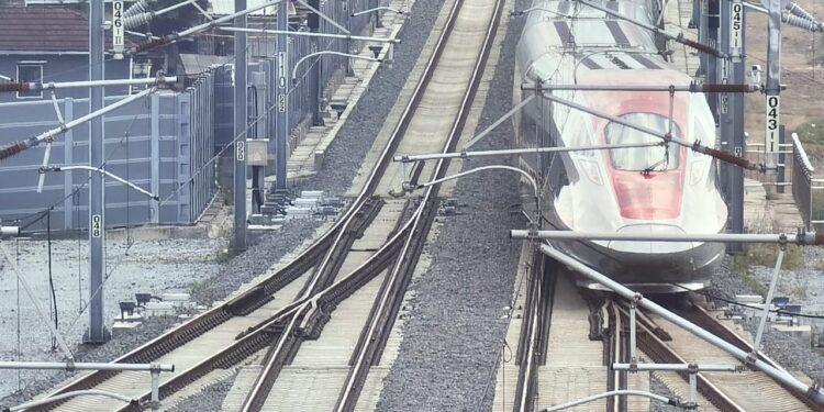 China Bela Proyek Whoosh: Sudah 11,7 Juta Penumpang, Bukti Proyek Ini Tak Gagal