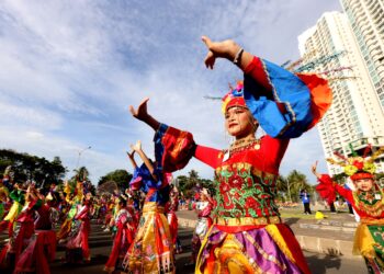 Penampilan Kolosal Tari Nandak Betawi di Ancol Pecahkan Rekor MURI