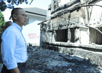 Tinjau Wisma MPR yang Dibakar di Bandung, Eddy Soeparno: Demonstrasi Jangan Merusak Fasilitas Umum