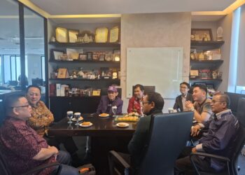 Irman Gusman Dorong TransNusa Buka Rute Bali–Padang untuk Dongkrak Pariwisata Sumatera Barat dan Mentawai