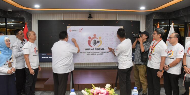 Bawaslu dan Koalisi Pewarta Pemilu Tandatangani Nota Kesepahaman serta Luncurkan Program “Ruang SINEMA” sebagai Wadah Sinergi Humas dan Media