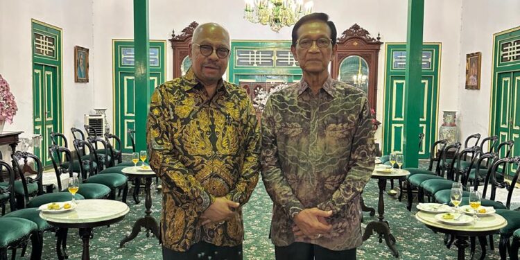 Ketua Fraksi Partai Golkar MPR RI Bersilaturahmi dengan Gubernur DIY di Kraton Yogyakarta Dalam Rangka Persiapan Sarasehan Nasional tentang Obligasi Daerah