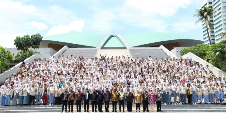 Waka MPR RI Ibas: Menyatukan Semangat Kebangsaan Lewat Lomba Cerdas Cermat MPR RI