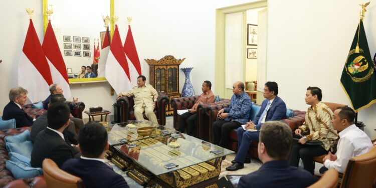Prabowo Terima Michael Bloomberg Jajaki Kerja Sama SDM, Kesehatan, dan Konservasi Laut