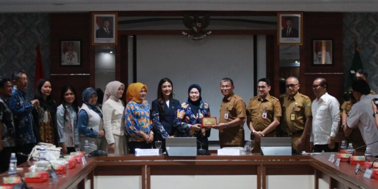 Komite IV DPD RI Dorong Pemerataan Investasi Industri Dan Hilirisasi Di Kota Batam