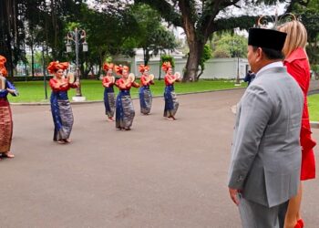 Tari Indang Sumbar Sambut Ratu Maxima saat Temui Prabowo di Istana