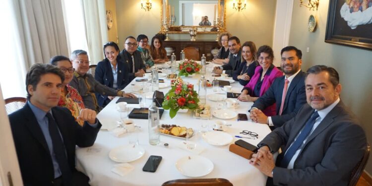 Dorong Ekspansi Pasar Pekerja Migran di Eropa, Wamen Christina Matangkan Rencana Penempatan dengan Agensi Yunani