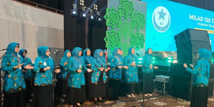 Wanita Syarikat Islam DK Jakarta Persembahkan Paduan Suara di Puncak Milad 120 Tahun Syarikat Islam