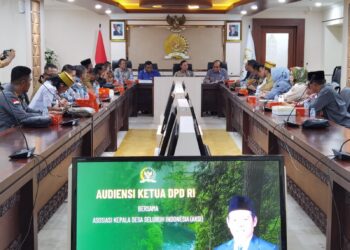 Ketua DPD RI Terima Audiensi Asosiasi Kepala Desa, Bahas Dukungan Program Makan Bergizi Gratis dan Koperasi Desa