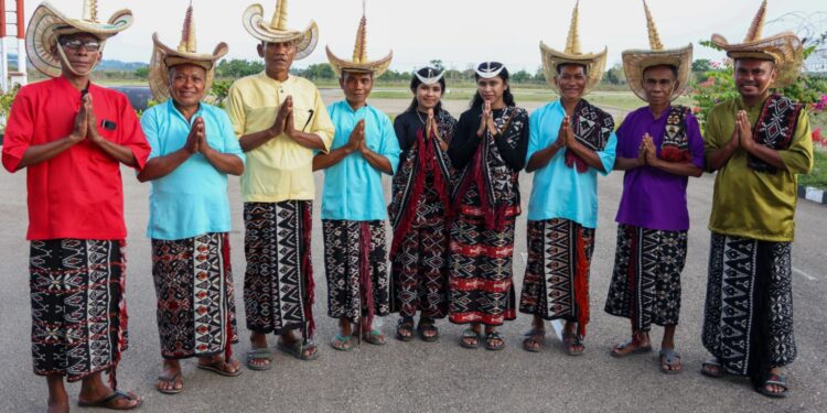 Laksanakan Kunker ke NTT, Menko AHY Tegaskan Percepatan Pembangunan Infrastruktur dan Penyelesaian Sertifikasi Tanah Masyarakat Transmigrasi