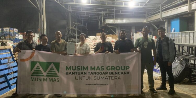 Aksi Tanggap Earthqualizer bersama Musim Mas Salurkan Bantuan Darurat untuk Korban Bencana di Sumatera