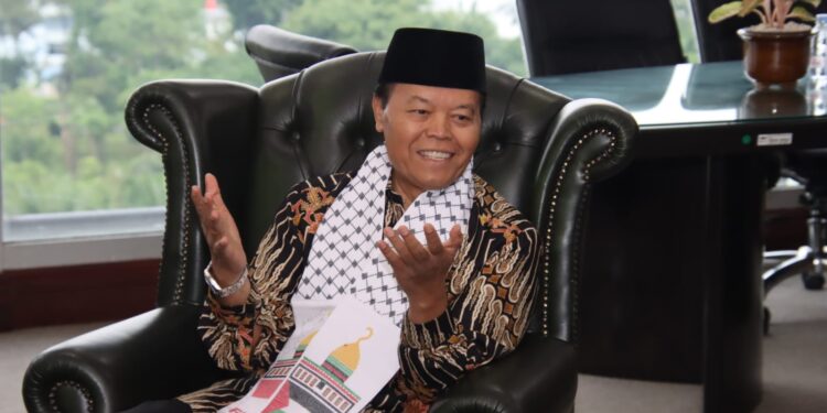 Dukung Sikap Paus Leo XIV Untuk Palestina Negara Merdeka, HNW: Mestinya Diikuti oleh Negara-Negara Mayoritas Beragama Kristiani seperti Amerika Serikat