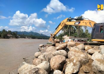 Jalur Bireuen Aceh Mulai Pulih, Kementerian PU Kerahkan Alat Berat dan Bangun Jembatan Bailey