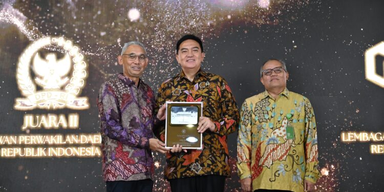 Tingkatkan Kualitas Tata Kelola Aset, Setjen DPD RI Raih Penghargaan Reksa Bandha 2025