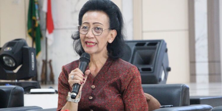 GKR Hemas Salurkan Bantuan Pendidikan Bagi Mahasiswa Terdampak Bencana Sumatera di DIY