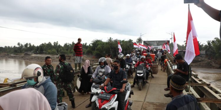 Jembatan Krueng Tingkeum Dibuka, Denyut Nadi Ekonomi Bireuen Berangsur Pulih Pascabencana
