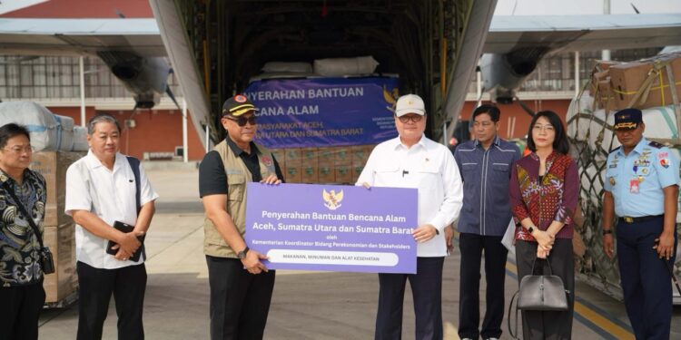 Menko Airlangga Lepas 40 Ton Bantuan untuk Korban Bencana di Sumatera, Atas Instruksi Langsung Presiden