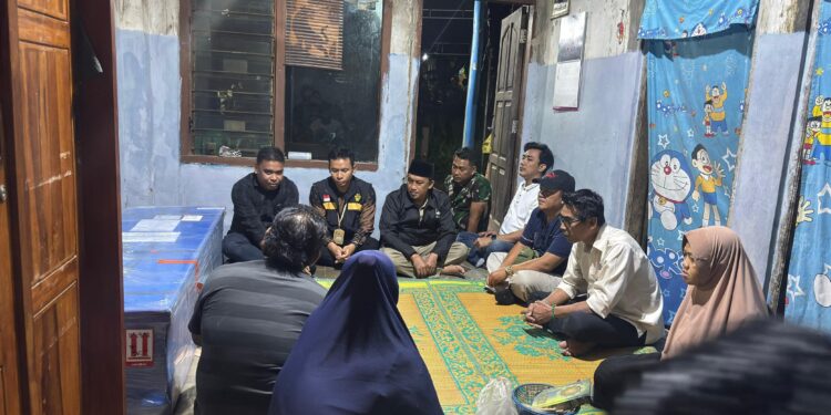 Negara Tak Boleh Absen, Menteri Mukhtarudin Kawal Kepulangan Pekerja Migran Agus Ahmadi, Tegaskan Pentingnya Migrasi Prosedural