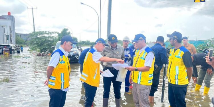 Cek Banjir Bekasi, Menteri Dody Tekankan Penanganan Terpadu dari Hulu ke Hilir