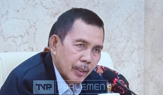 DPR Bongkar Borok Pascabencana: Tata Ruang Dilanggar, Tenaga Medis Minim