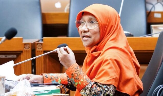 Tiket Pesawat Domestik Lebih Mahal dari Ongkos ke Bulan, Saadiah Uluputty Desak Pemerintah Turun Tangan