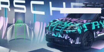 Porsche Cayenne Siap Jadi Mobil Pertama yang Bisa Ngecas Tanpa Kabel