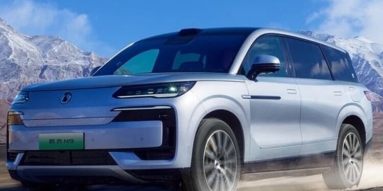 Harga Denza D9 Nyaris Rp 1 Miliar, Pajak Tahunannya Cuma Rp 143 Ribu