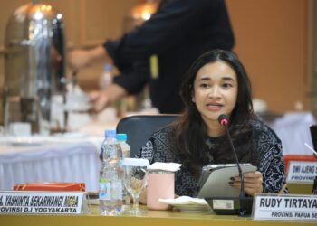 Yashinta Soroti Koperasi Merah Putih yang Bikin Desa Deg-degan