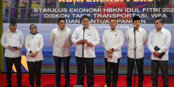 Pemerintah Ngasih Diskon Transportasi Rp 911 Miliar dan Bansos Beras-Minyak untuk 35 Juta Keluarga Jelang Lebaran, dari Kereta Api 30 Persen hingga Feri Gratis dan Tiket Pesawat 17–18 Persen