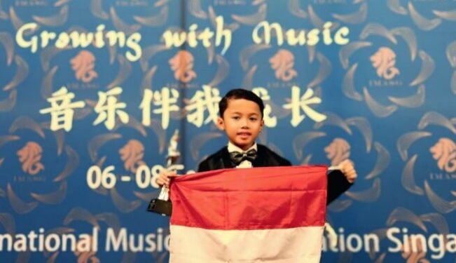 Parama Hansa Abhipraya (7) Harumkan Indonesia di Kancah Internasional, Raih 2nd Silver Trophy Piano Golden Lion Singapore 2026