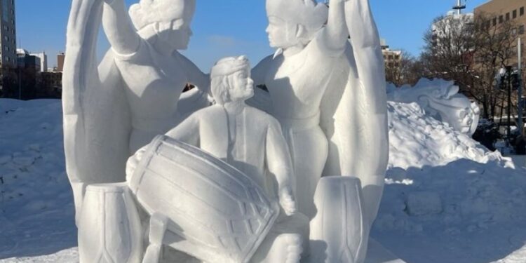 Bikin Bangga! Indonesia Juara 2 Lomba Patung Salju di Jepang dengan Karya “Tari Merak”