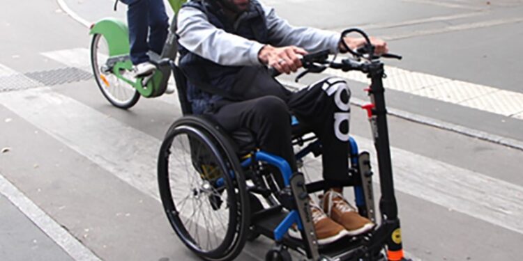 E-Skuter Ramah Disabilitas Mulai Diuji, Tier Mobility Klaim Solusi Ini Bisa Bikin Pengguna Kursi Roda Lebih Bebas Bergerak, Siap-Siap Trotoar Makin Ramai dan Bukan Cuma yang Berdiri Saja yang Bisa Ngebut