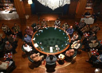 Angkanya Bikin Banyak Orang Berhenti Scroll, Kepuasan Publik terhadap Kinerja Presiden Prabowo Subianto Nyaris Sentuh 80 Persen