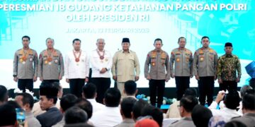 Presiden Prabowo Anugerahkan Bintang Jasa dan Satyalancana Wira Karya kepada Penggerak MBG dan Rantai Pasok SPPG Polri