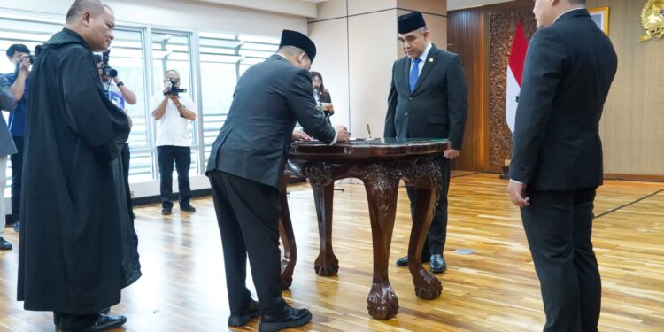 Ahmad Muzani Lantik Bias Layar sebagai Anggota MPR RI Pengganti Antar Waktu