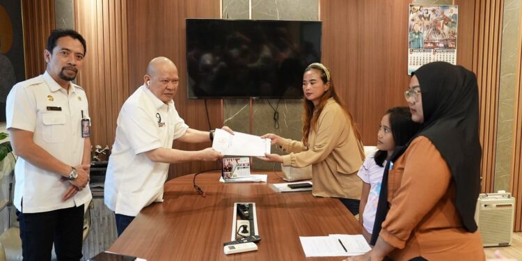 Ahli Waris Teriak Dizalimi! Rumah Agunan Rp700 Juta Diduga Dibalik Nama Sepihak oleh KSU Unggul Makmur, LaNyalla Mahmud Mattalitti Minta Polisi Bongkar Dugaan Mafia Tanah di Malang