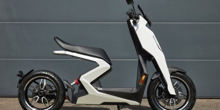 Motor Listrik Edisi Terbatas Ini Cuma 1.000 Unit di Dunia, Indonesia Kebagian atau Hanya Jadi Penonton?