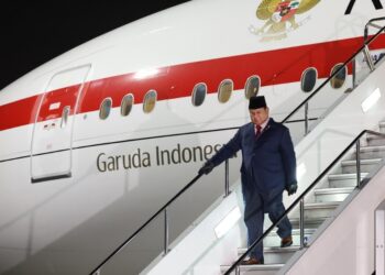 Tiba di Tokyo, Prabowo, Disambut Pejabat Jepang dan Siap Perkuat Kerja Sama Strategis dengan Jepang