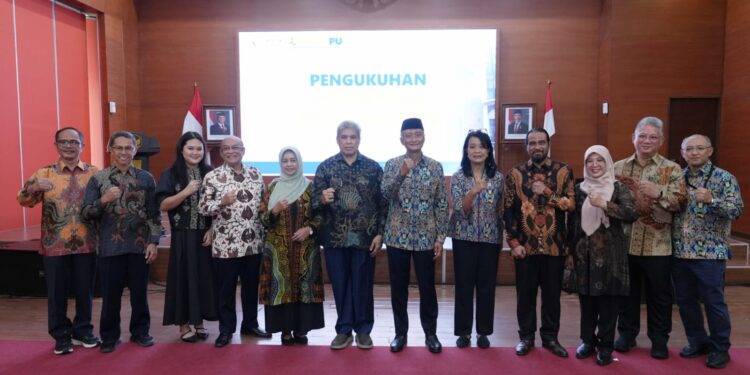 Menteri Dody Hanggodo Kukuhkan Pengurus LPJK 2025–2029, Gas Pol Profesionalisme Jasa Konstruksi Demi Kejar Target PU 608 dan Pertumbuhan Ekonomi 8 Persen