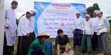Ciptakan Santripreneur, Wartawan Mancing Indonesia Latih Santri Budidaya Ikan Air Tawar dan Digitalisasi Bisnis